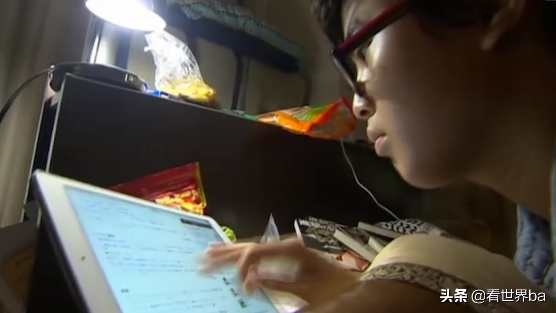 日本啃老族现象对中国的启示,日本23岁啃老族