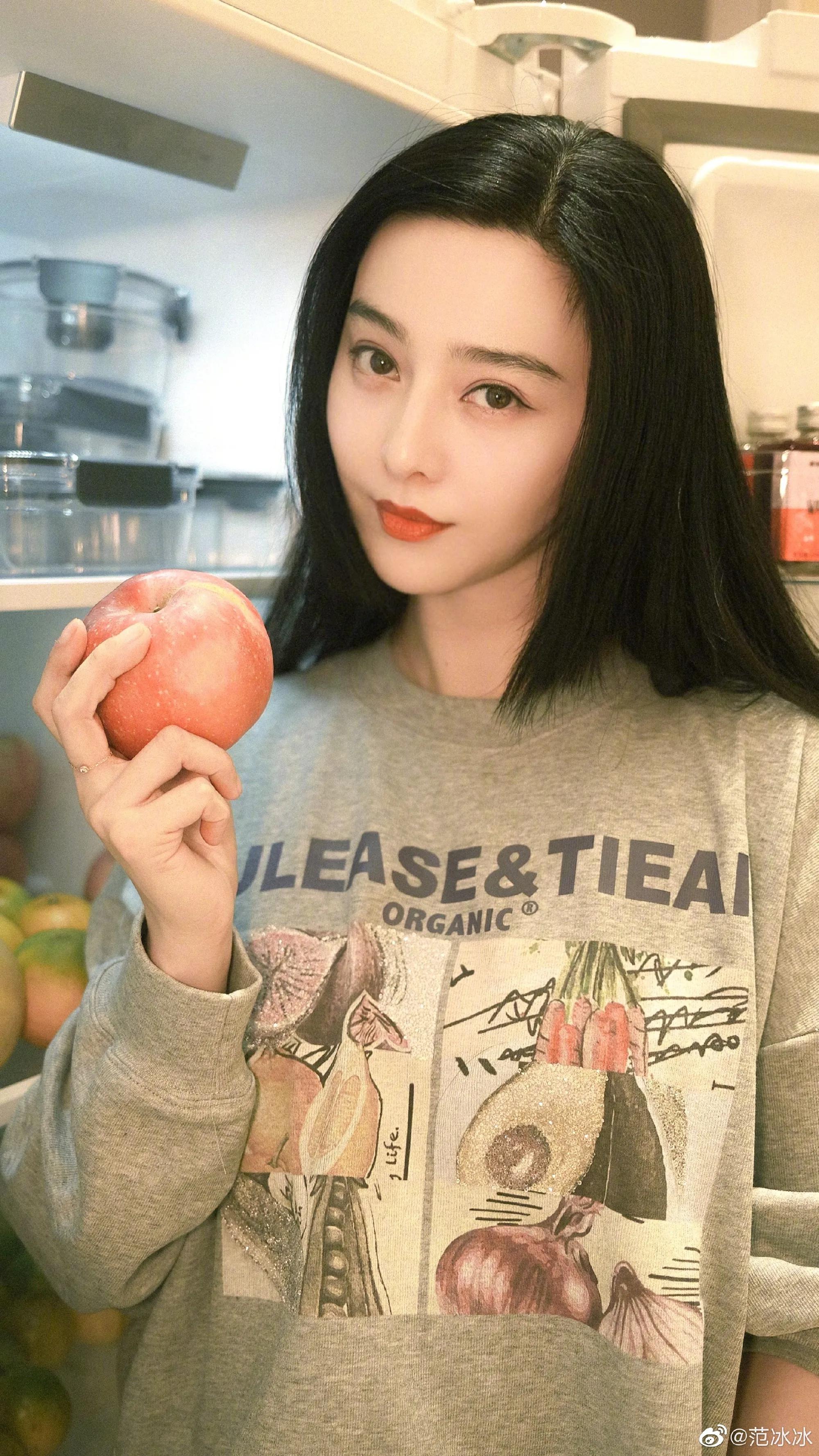 过去的范冰冰现在怎么样了,范冰冰以前微博状态