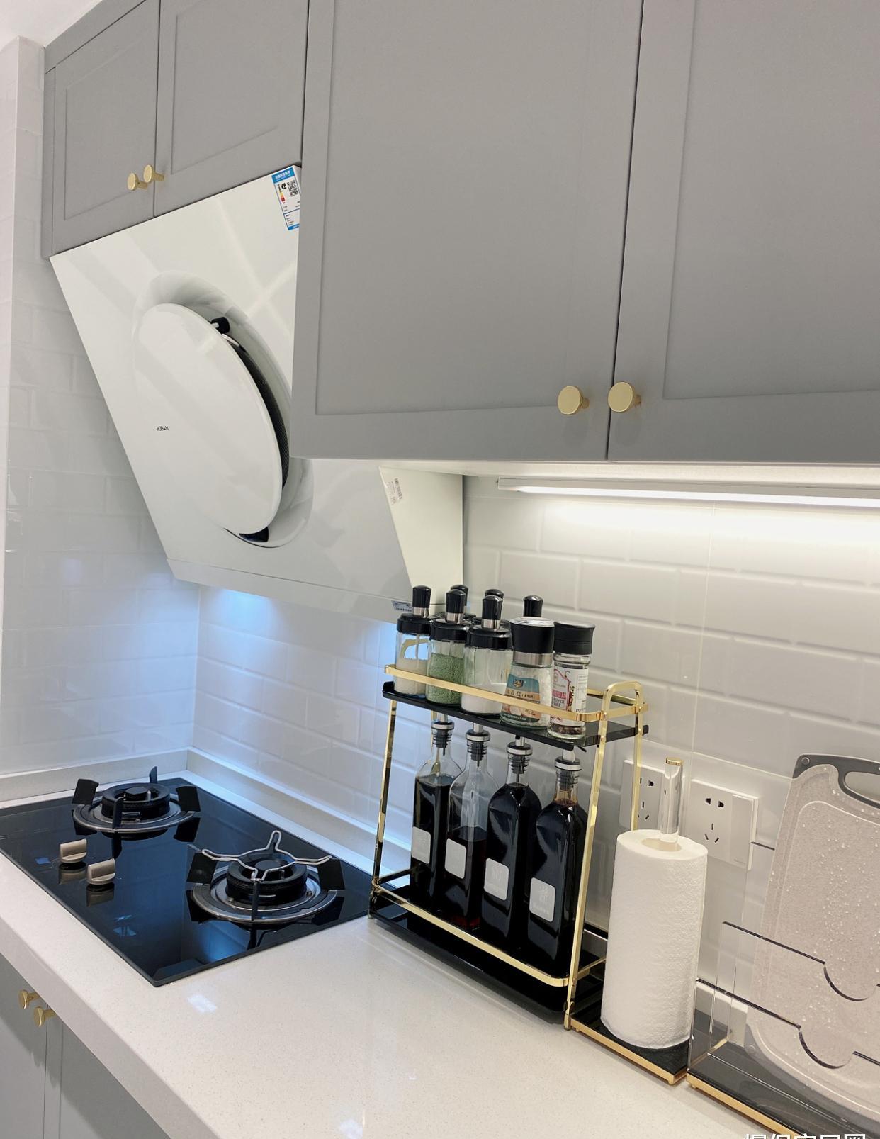 带你看下90后的厨房,70后80后90后的妈妈做饭太真实了