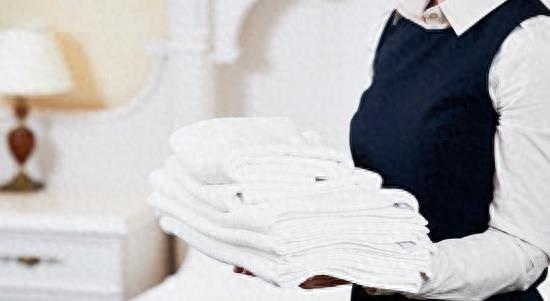 怎么做两份工作拿8000左右的工资,月薪2000和月薪2w对待工作的态度