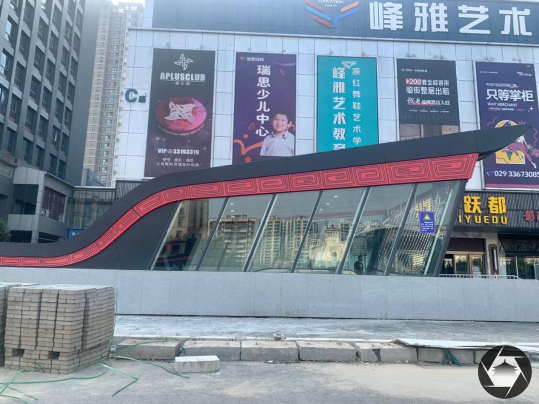 被吐槽“像棺材”的咸阳地铁站，到底长啥样？360度无死角带你看