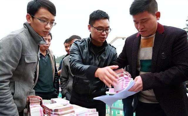 村干部的报酬能提高吗,村两委干部工资明细表