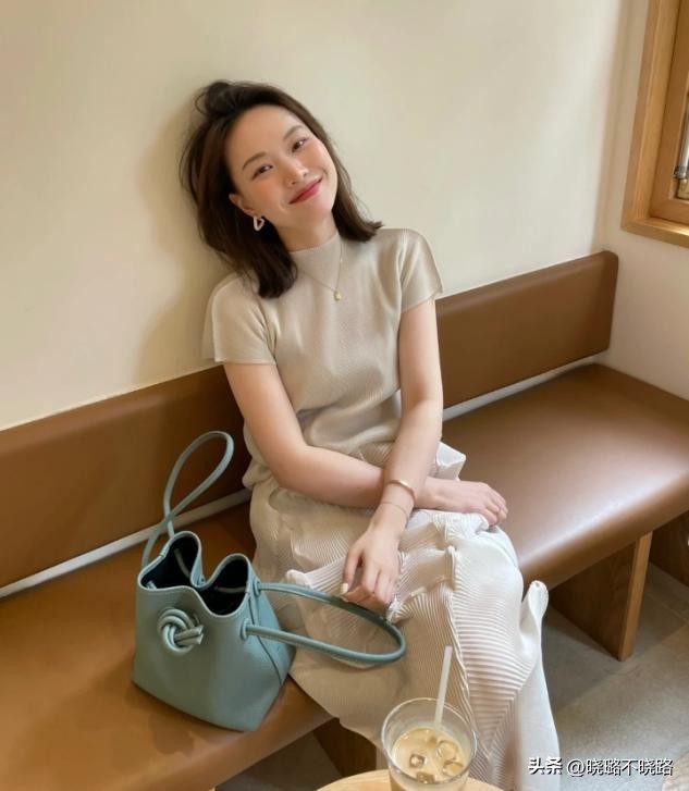 聪明女人都知道这些配色口诀,高级感配色技巧女生必看