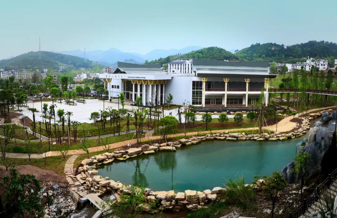 三比三看三提高活动,三比三看推进会讲话