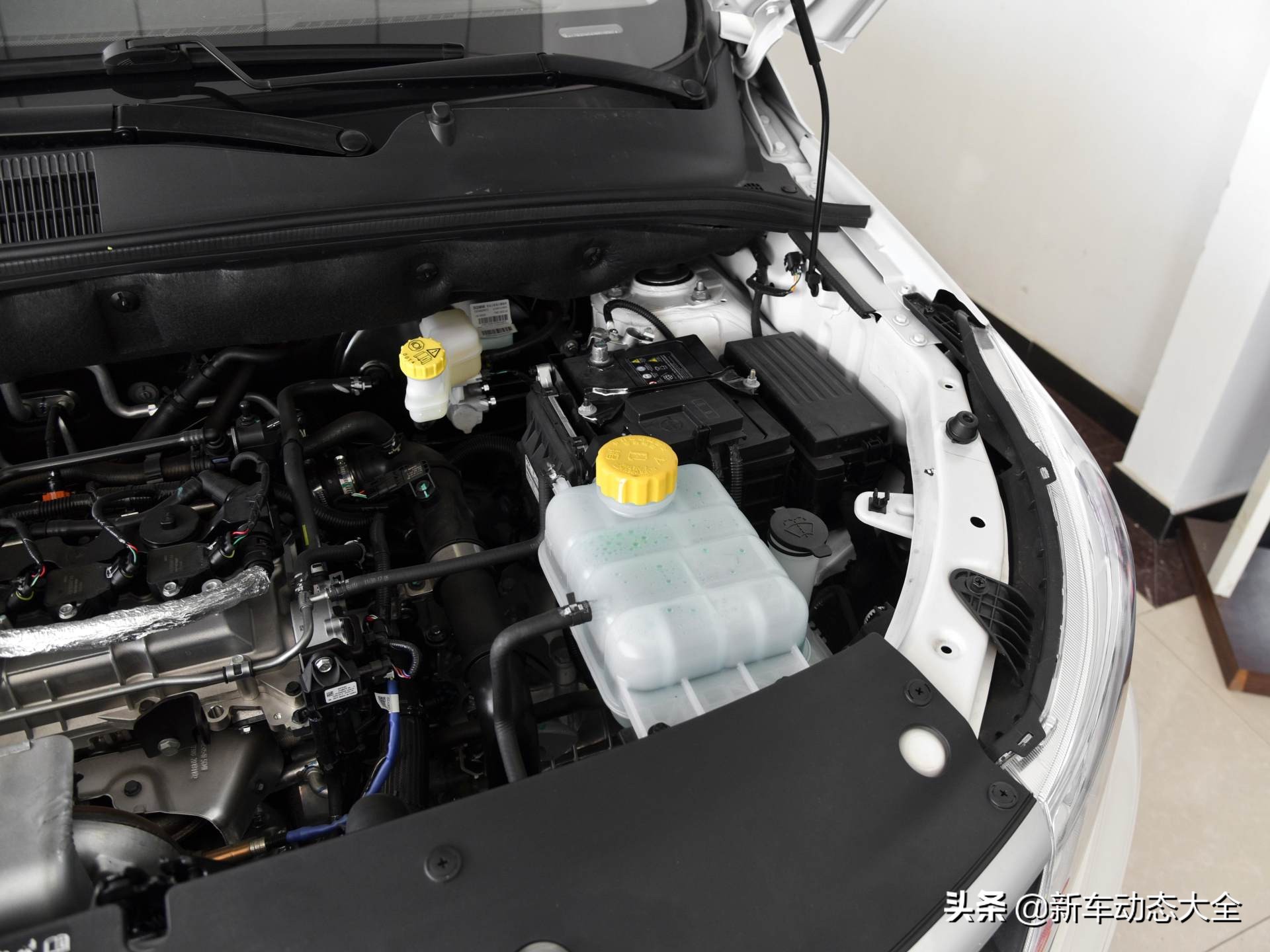 10万既能拉货又能载人的mpv哪个好,10万左右能拉货的mpv