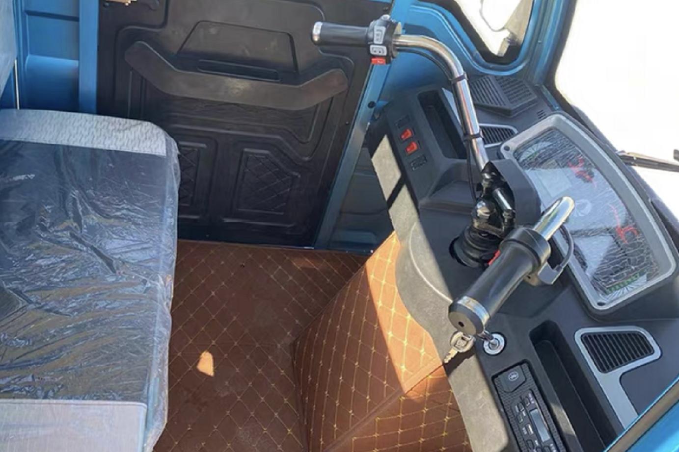 半封闭电动三轮车多少钱一台,3000左右的电动三轮车全封闭