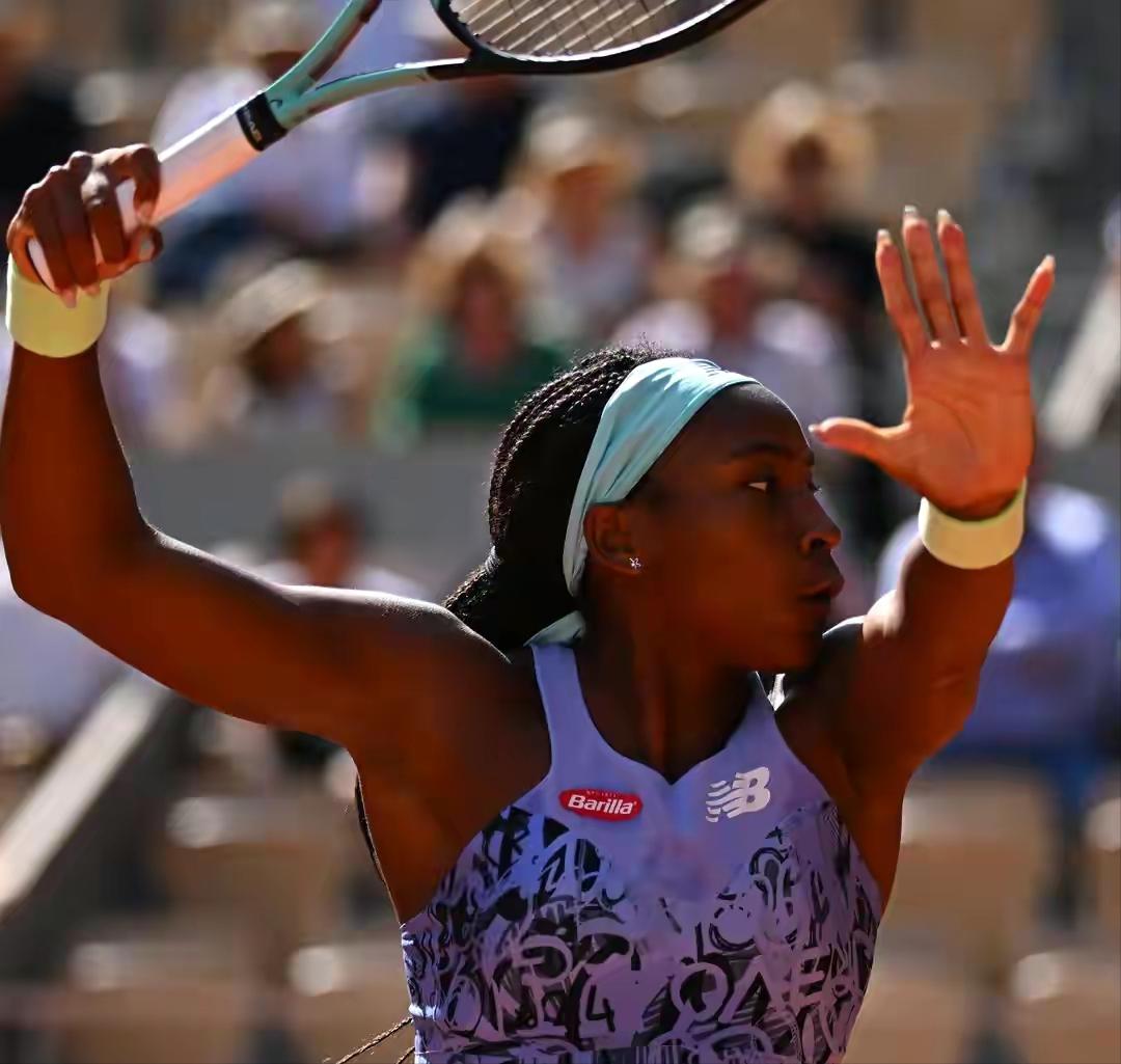 斯瓦泰克成就法网三连冠,斯瓦泰克首夺法网战胜了谁