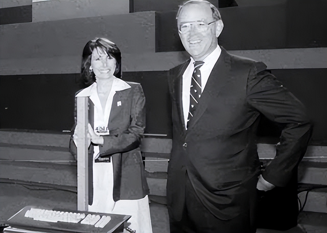 佩洛西现在是谁,佩洛西到底是什么人物身份