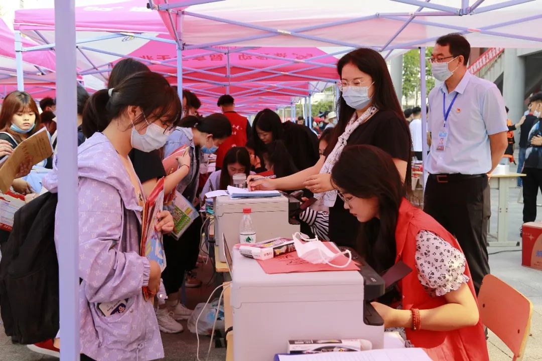 迎新进行时|欢迎你，2022级山服小萌新