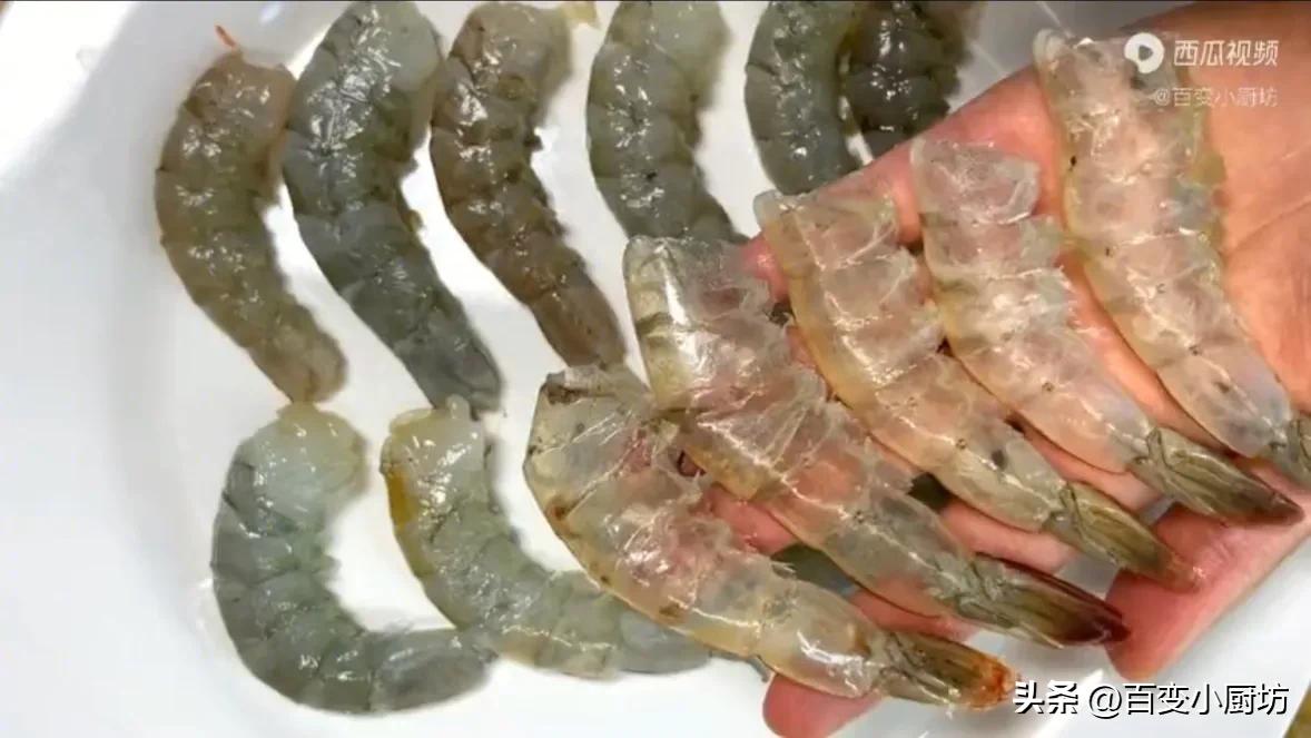 速冻大虾虾壳身上有白点怎么回事,大虾身上有个小机关轻轻一拉