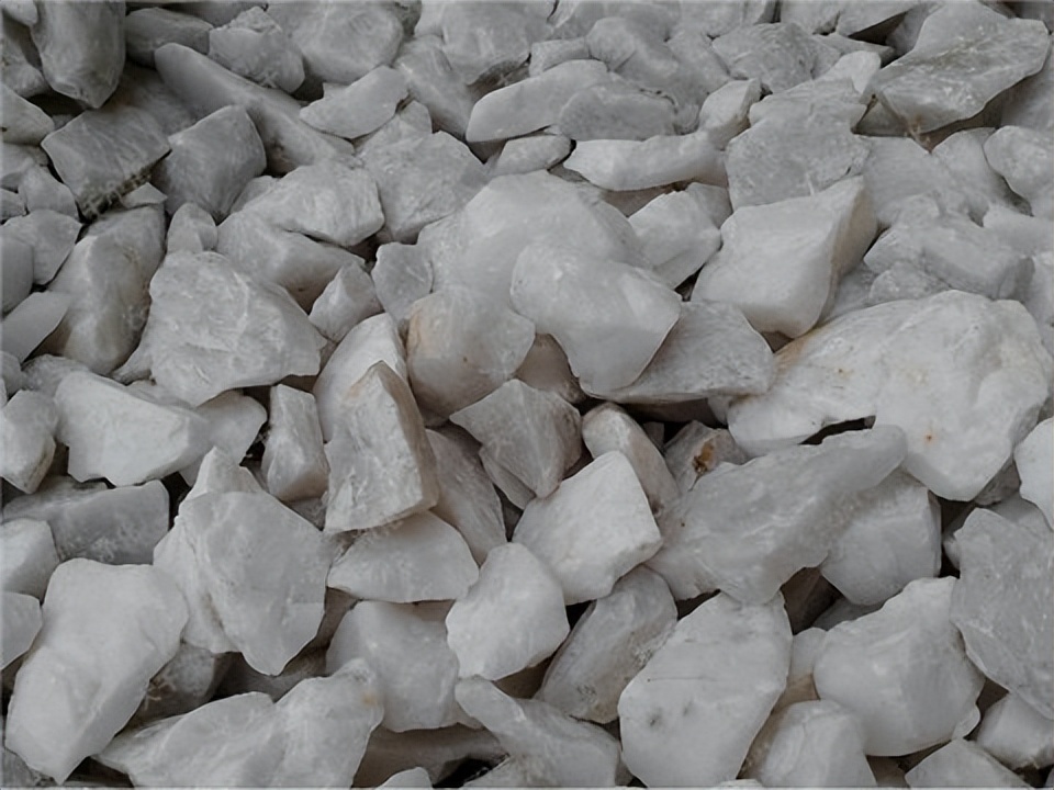 石英砂涨价的逻辑,高纯石英砂最新价格行情