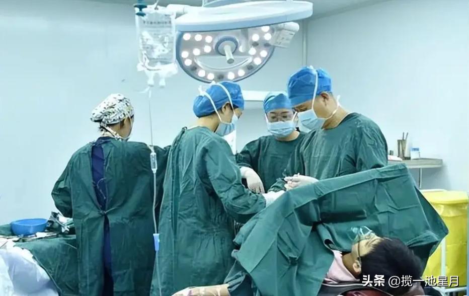 西安首个“移植子宫”宝宝出生了，女儿移植母亲子宫，打算要二胎