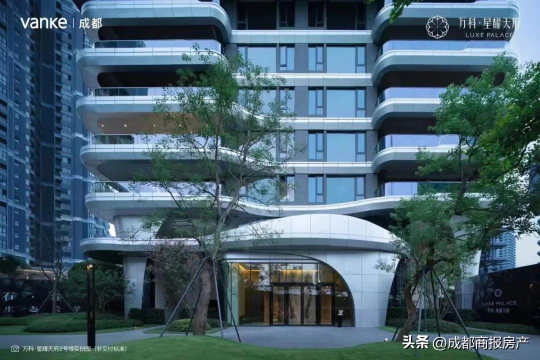 鍗冧嚎鎴夸紒澶х洏灞曟湜,涓囩鎴夸紒娣卞害瑙ｆ瀽