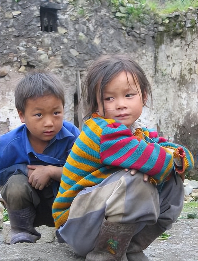 付广荣帮助重刑犯,付广荣教母