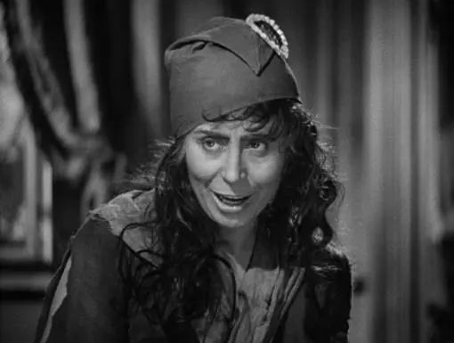 《起重机唱支歌》:意大利新现实主义电影中的经典之作