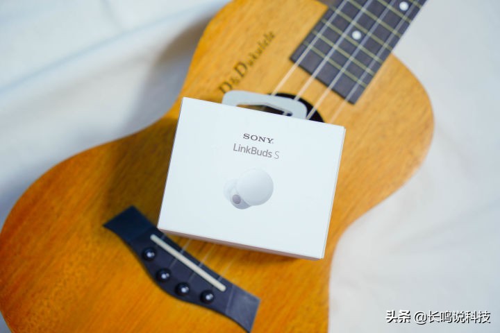 索尼蓝牙耳机linkbudss对比m4参数,索尼linkbuds对比三星budslive