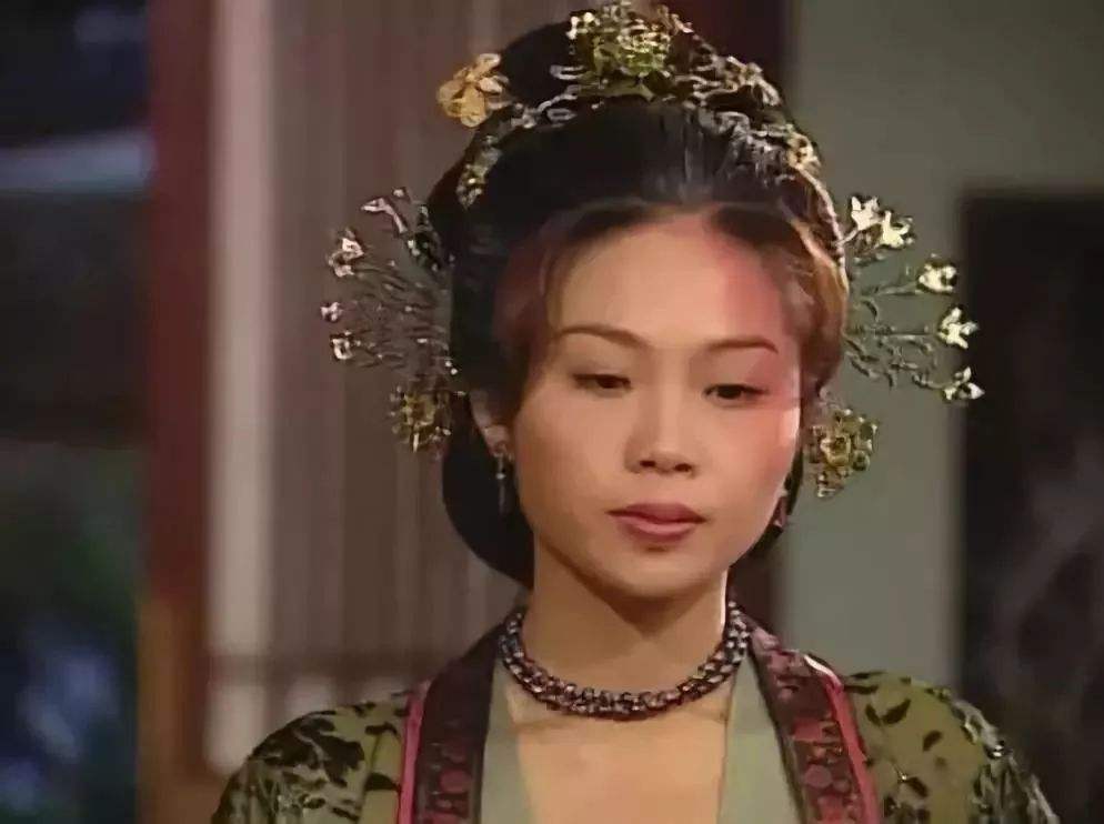 长得好看却扮丑的5位女星,那些扮起丑来丧心病狂的女明星