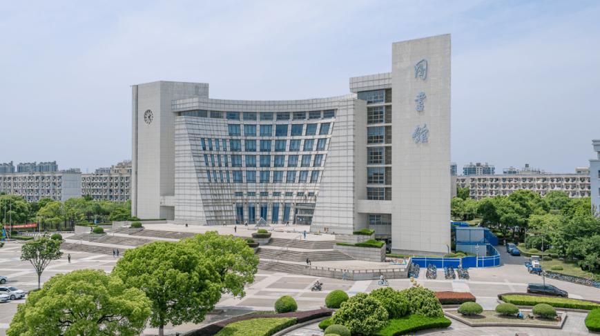 院士、总师任导师，学生参与国家重大项目！上海大学“硬核”学院：值得报考