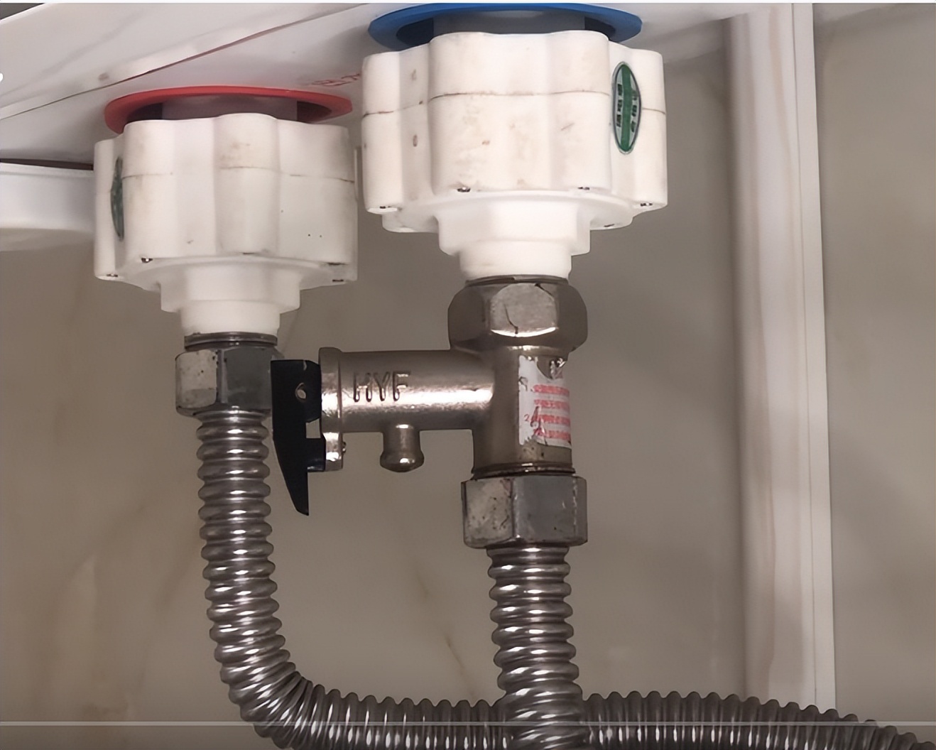 热水器维修教程海尔电热水器,热水器没有火花和打火声怎么解决