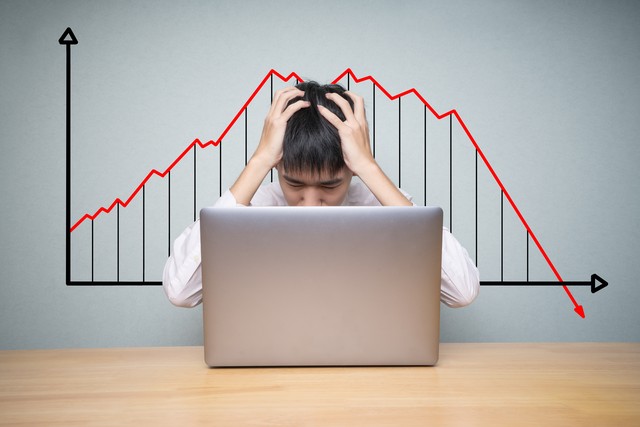 大连机场韩旅客挂白牌,大连机场给韩旅客挂白牌照片