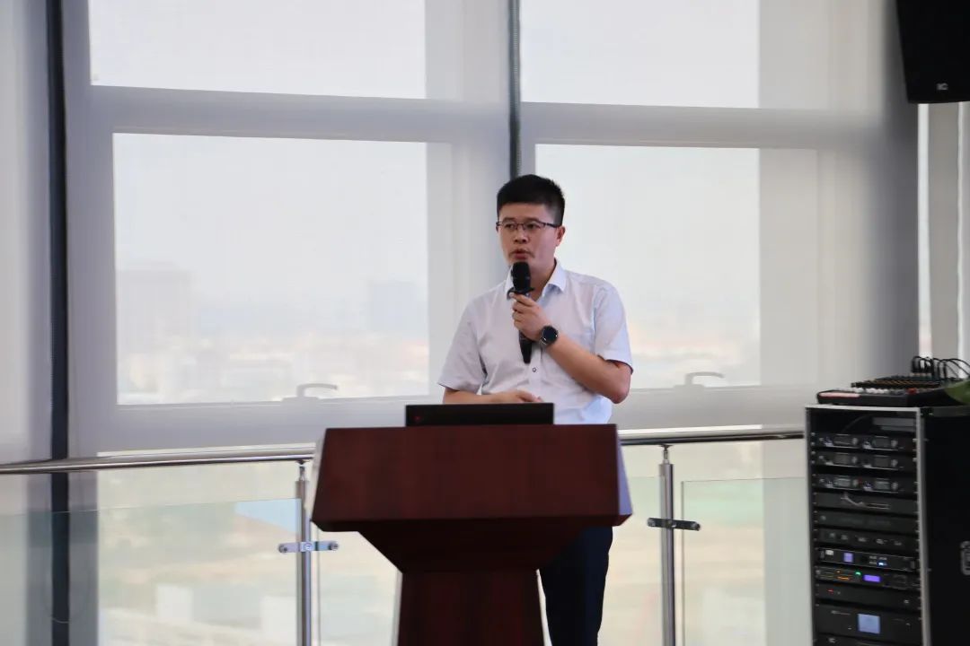 初心如磐砥砺深耕展望未来,初心如磐创佳绩乘势而上勇争先