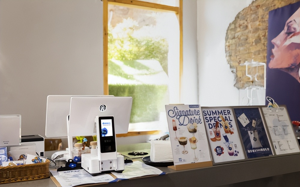 哗啦啦收银软件怎么添加服务员,收银软件怎么选