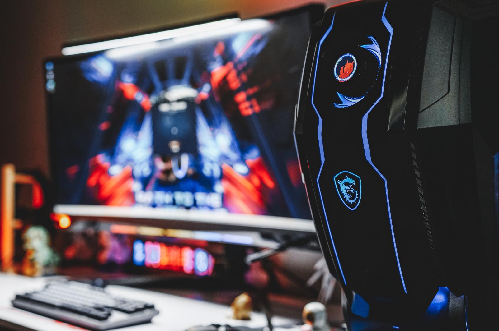 4万块钱的电脑能不能飞？快来看看微星宙斯盾Ti512代顶配版