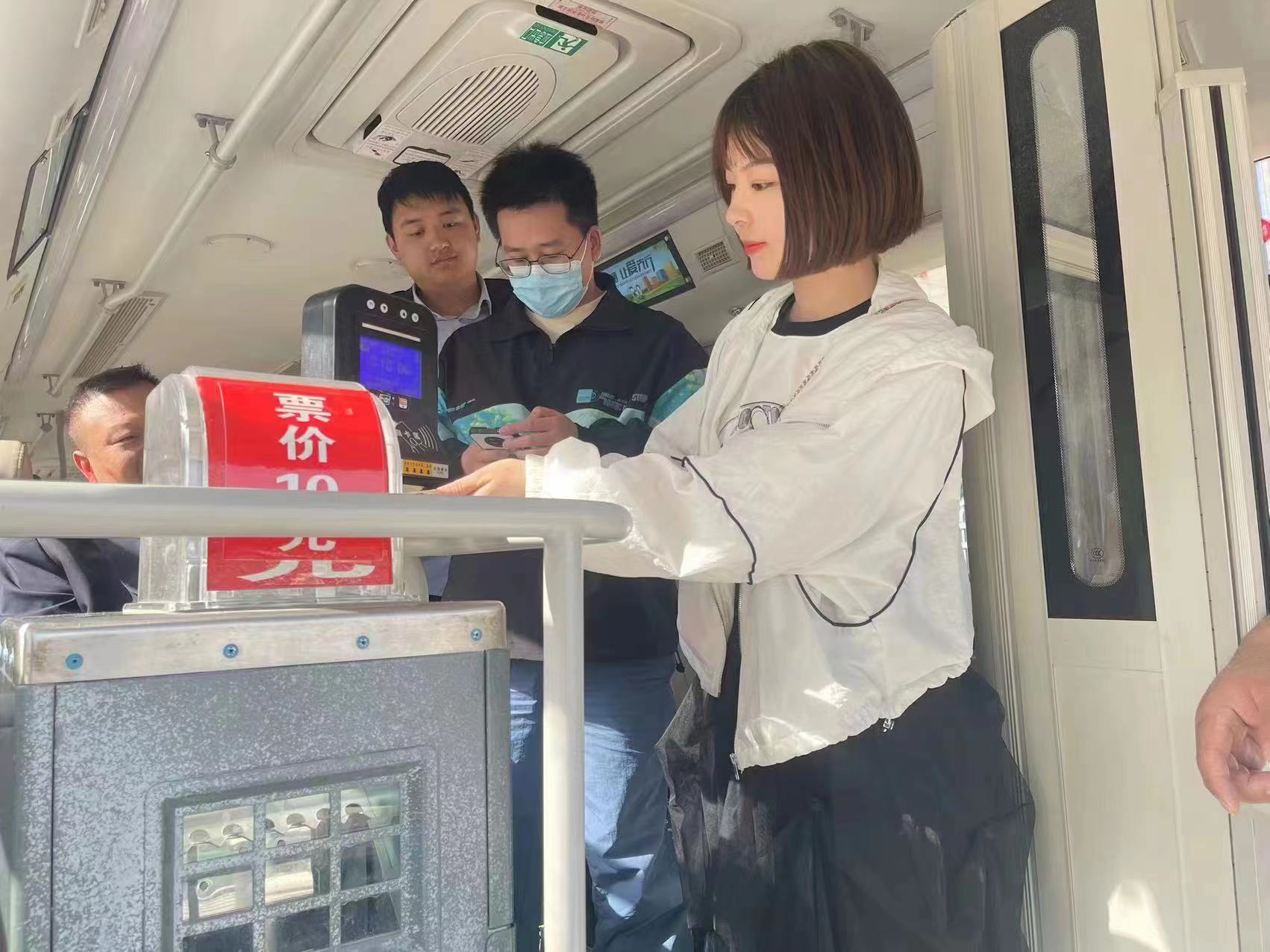 郑州公交推出7条假日文旅专线,郑州公交旅游线路有几条