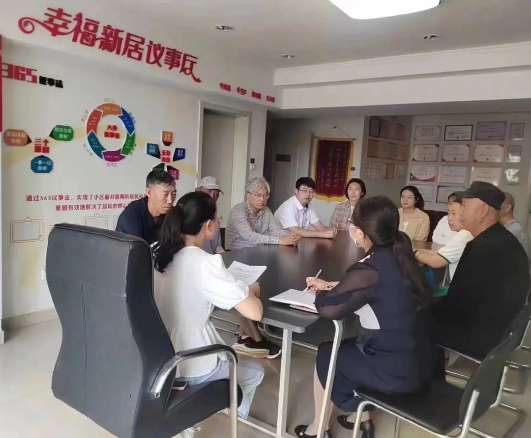 太原市小店区：龙城新居小区开通小区*党**建“红色专线”拉动“新居”更“宜居”