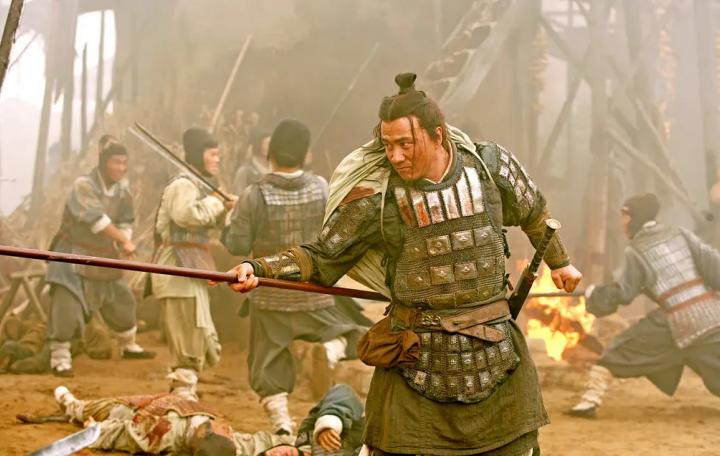 古代打仗弓箭手会误杀队友吗,古代打仗射死人的弓箭还会回收嘛