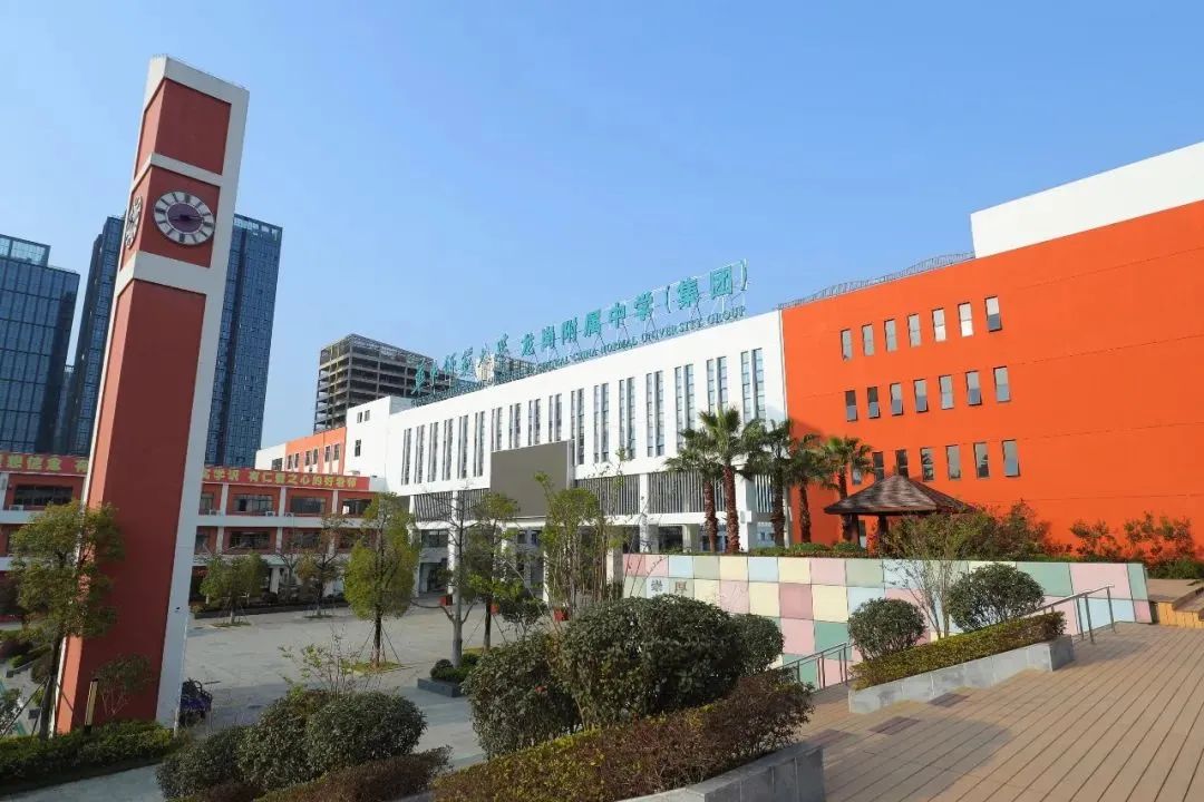 华中师大龙岗附中历任校长,华师附中深圳龙岗校区校长