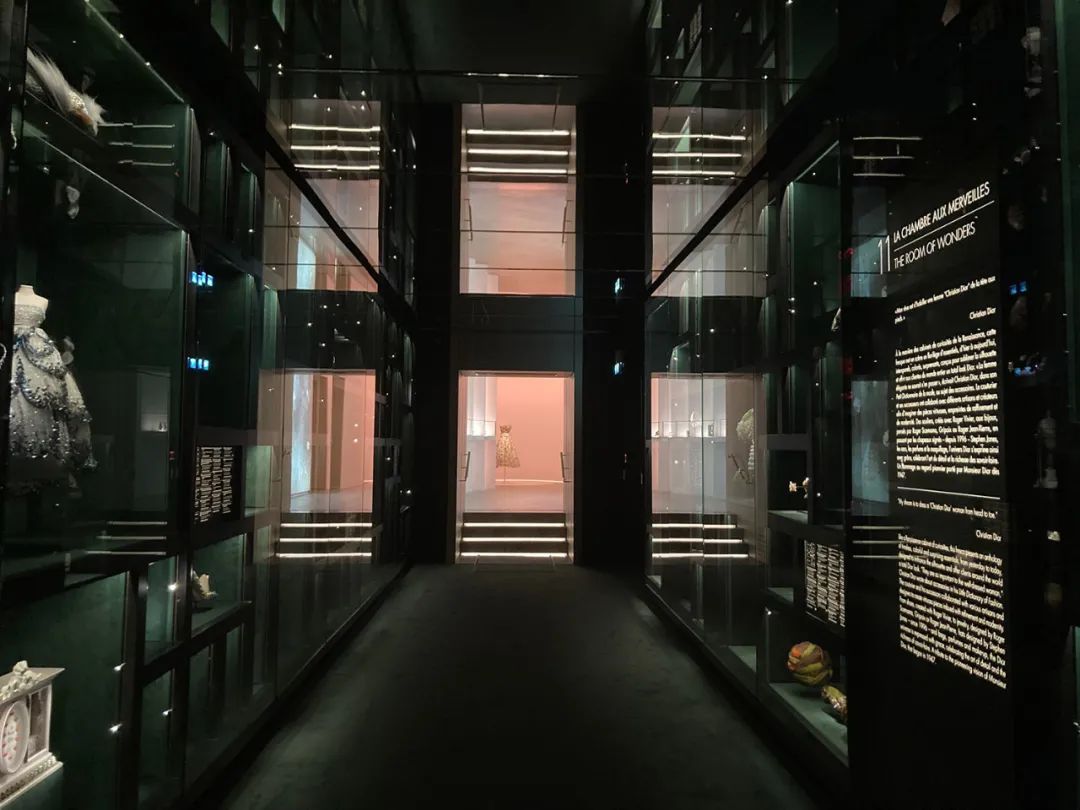 迪奥巴黎旗舰店,迪奥dior包包旗舰店