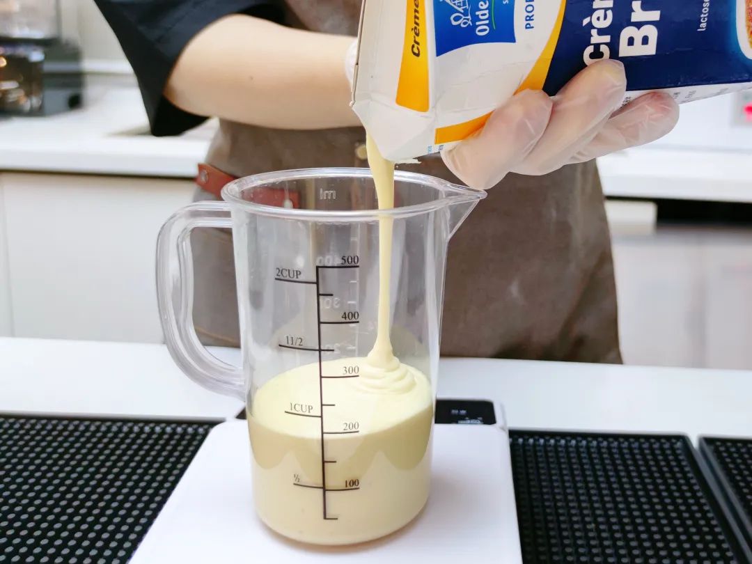 成本降1/3，升级冰淇淋口感，奶盖今年大创新