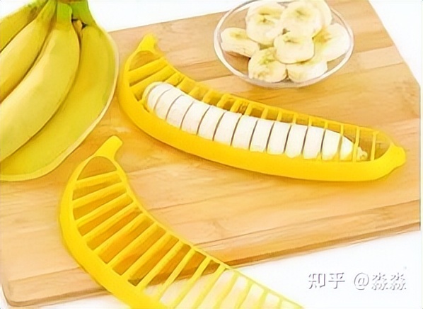 惊变女子捏住睾丸致死案判刑几年,警方回应女子剪丈夫下体拘10日