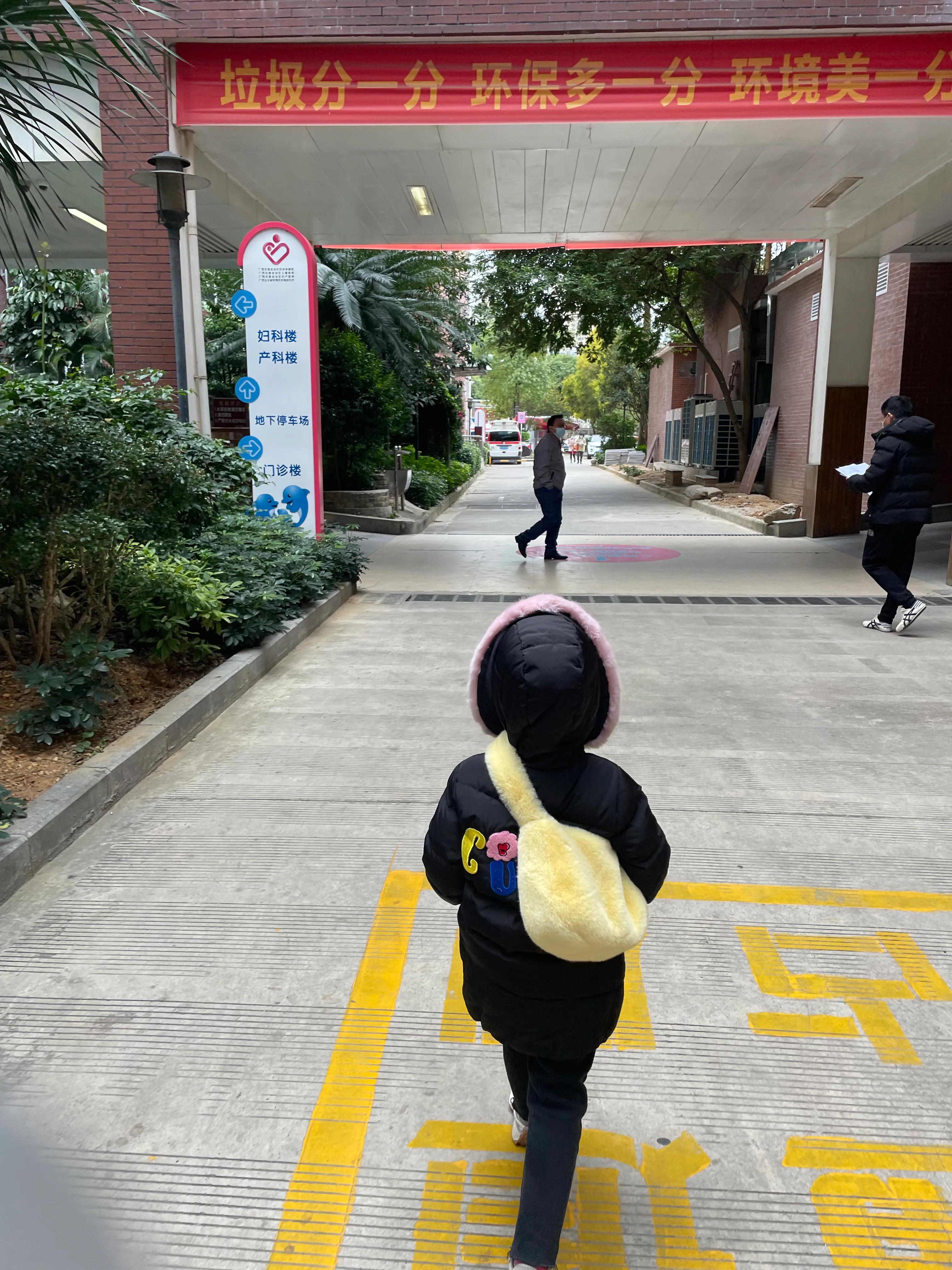 宝宝腺样体扁桃体手术,腺样体肥大扁桃体手术