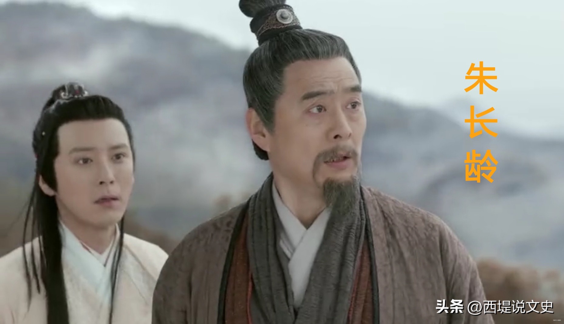 倚天屠龙记杨逍年轻战绩,倚天屠龙记怎么没有九阴真经