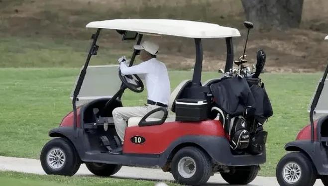 马云创造时代还是时代成就了马云,不是马云的时代而是时代中的马云