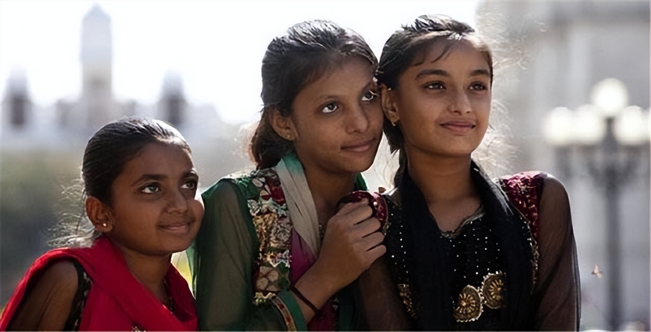 混乱的阶级：为何有雅利安群体做着最辛苦的工作，还被排斥在外？