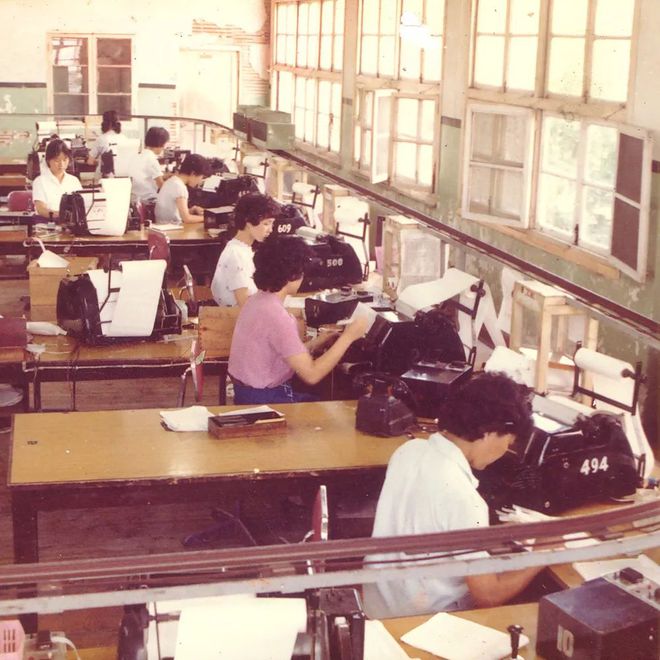 不同年代的人眼中的bb机,大哥大bb机现状