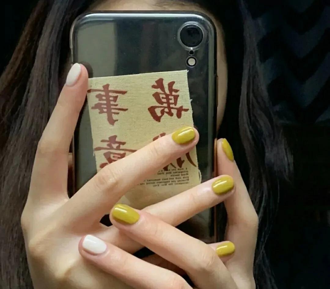 美甲盘点那些让你事半功倍的美甲,美甲新手做出来的美甲不好看