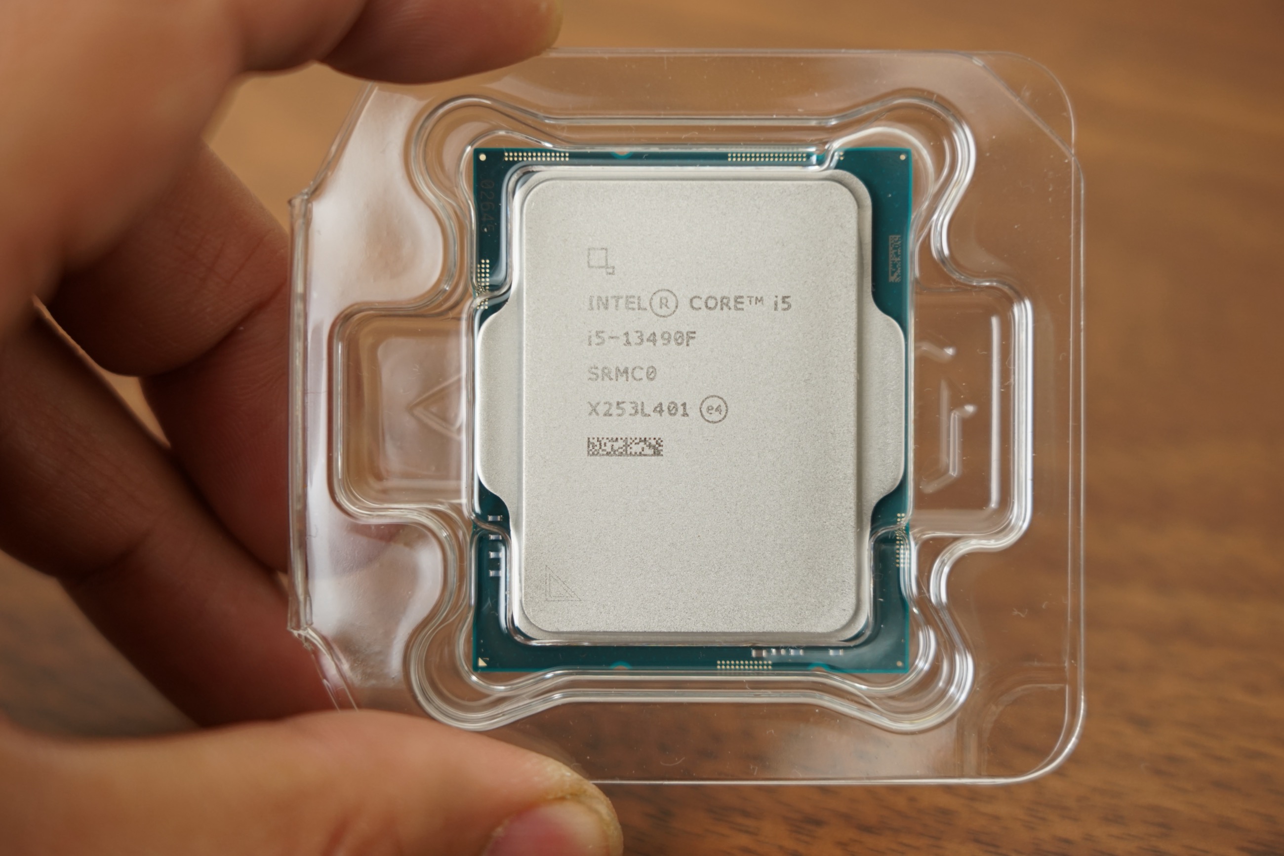 2000到3000元纯白海景房电脑配置,1800预算组装海景房电脑配置推荐