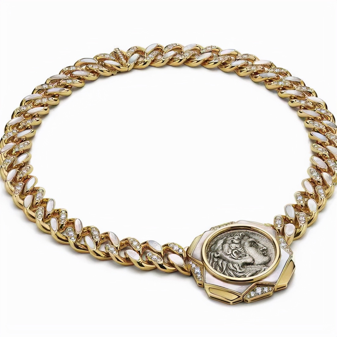 lady gaga和黑寡妇 (gaga今年格莱美礼服)