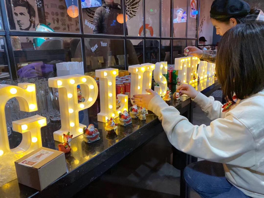 妫掔悆浜虹敓瀹屾暣瑙嗛,妫掔悆浜虹敓