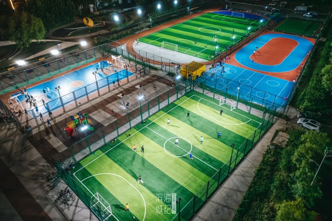 越夜越美丽完整视频,越夜越美丽流光溢彩