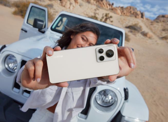 一加acepro和realmegt2大师探索版,一加ace2pro和真我gt5跑分对比