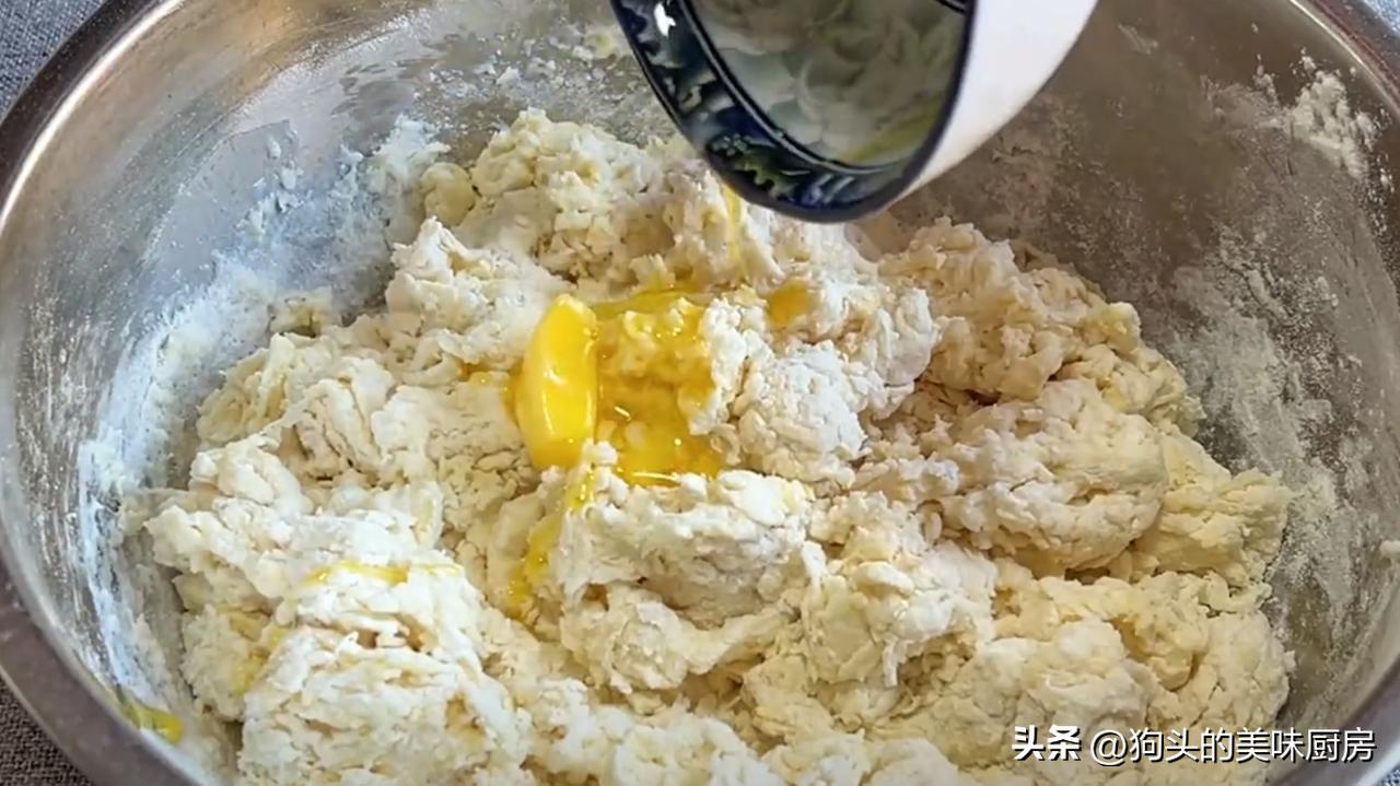 面粉做甜果子怎么做的呀,如何让面粉做的炸果子超级软