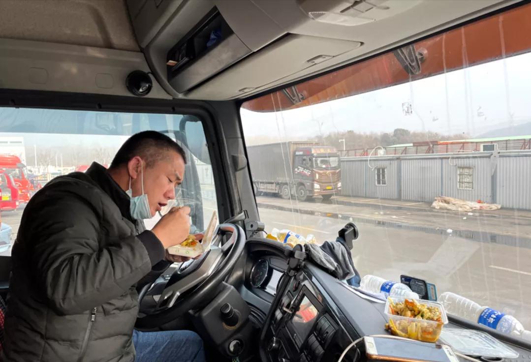 临近过年货运行业,货车物流高峰期