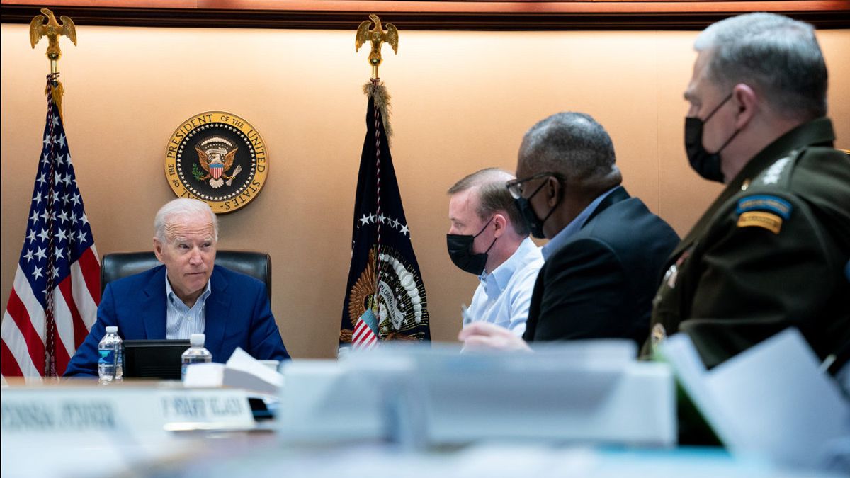 18000米的飞机能打下来吗,f-22能击落50公里高的飞行物