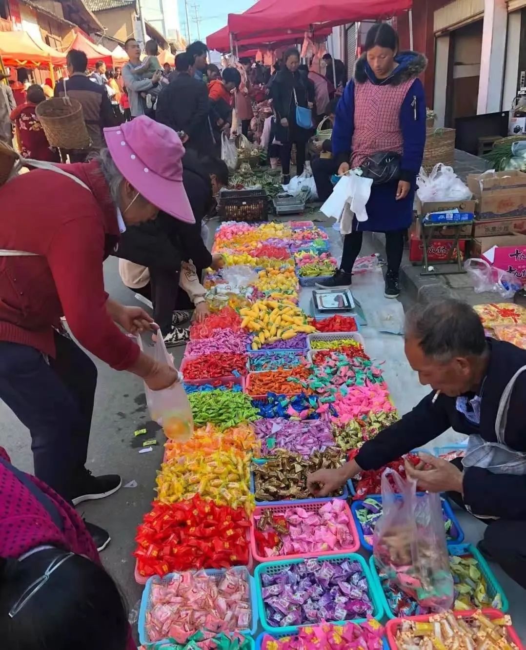 昆明十二生肖街,云南12生肖街在哪里