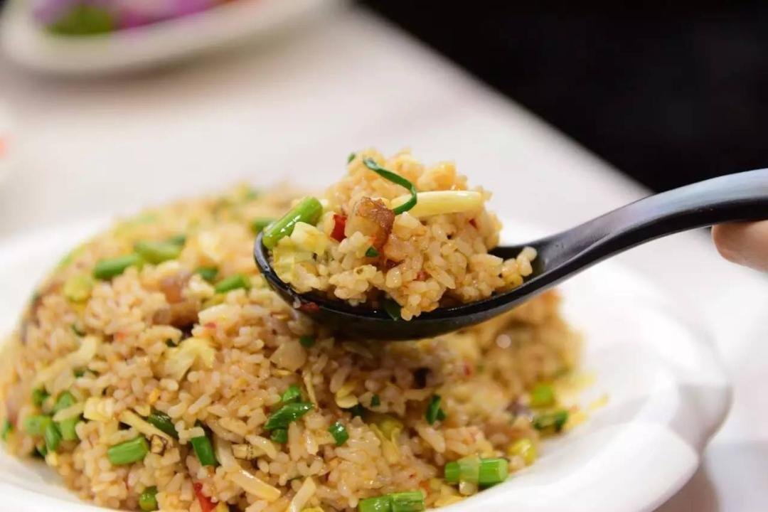 中国舌尖上的贵州美食地方特色菜,来贵州不得不品尝的两道贵州菜